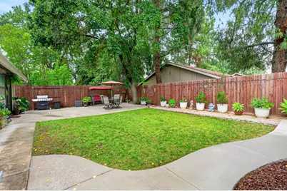 9332 Mapleview Way, Elk Grove, CA 95758 - Photo 43