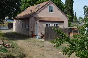 12936 Yosemite Blvd, Waterford, CA 95386 - Photo 1