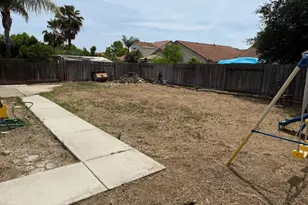 766 Salamanca, Ceres, CA 95307 - Photo 27