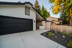 1525 Woodland Oaks Way, Sacramento, CA 95833 - Photo 3