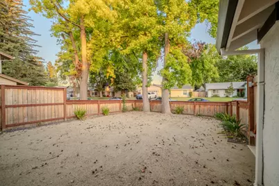 1525 Woodland Oaks Way, Sacramento, CA 95833 - Photo 47