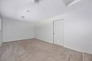 1705 Pluto Way, Sacramento, CA 95864 - Photo 27