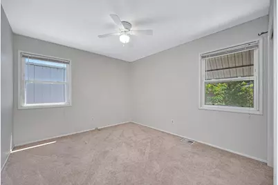 1705 Pluto Way, Sacramento, CA 95864 - Photo 19
