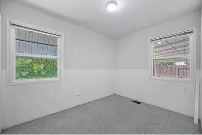 1705 Pluto Way, Sacramento, CA 95864 - Photo 9