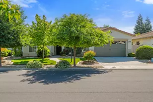 2472 Ashbridge Ln, Manteca, CA 95336 - Photo 3