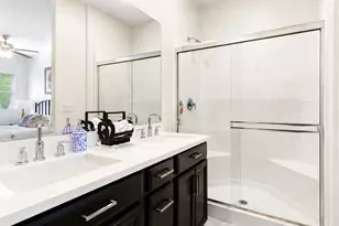 12738 Montbrook Way, Rancho Cordova, CA 95742 - Photo 19