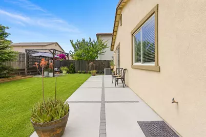 12738 Montbrook Way, Rancho Cordova, CA 95742 - Photo 27