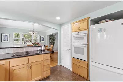 305 Cabrillo Avenue, Davis, CA 95616 - Photo 15