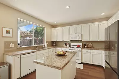 2639 Creekside Drive, Lodi, CA 95242 - Photo 11