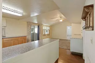 Tam O Shanter Dr, Stockton, CA 95210 - Photo 17