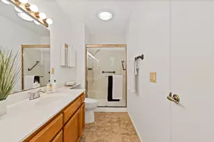 1637 Woodhill Dr, Roseville, CA 95661 - Photo 17