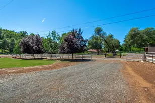 1725 Lone Pine Rd, Shingle Springs, CA 95682 - Photo 47