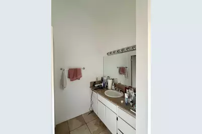 5913 Crowder, Sacramento, CA 95842 - Photo 9
