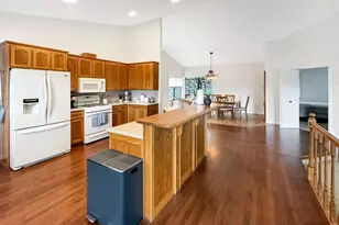 18566 Song Sparrow Ct, Penn Valley, CA 95946 - Photo 5