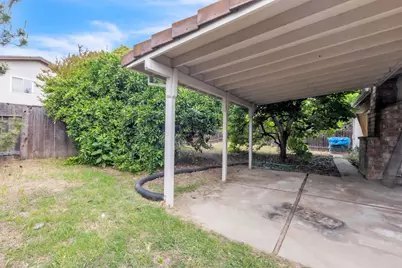 15 Cedar Grove Court, Sacramento, CA 95831 - Photo 13