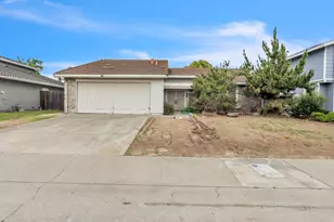 15 Cedar Grove Ct, Sacramento, CA 95831 - Photo 1