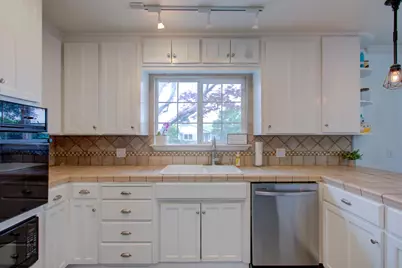 605 Camellia Street, Turlock, CA 95380 - Photo 19