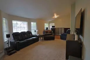 1699 Northfield Dr, Yuba City, CA 95993 - Photo 3