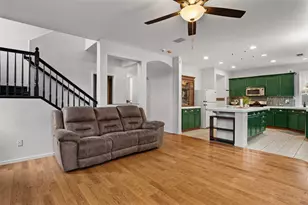 323 Nutcrest Ct, Oakdale, CA 95361 - Photo 21