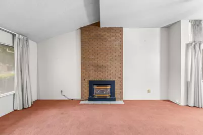 24 W Lancaster Drive, Stockton, CA 95207 - Photo 9