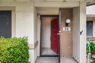 24 W Lancaster Drive, Stockton, CA 95207 - Photo 7