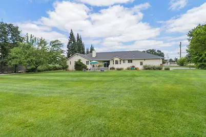 10576 Sheldon Road, Elk Grove, CA 95624 - Photo 51