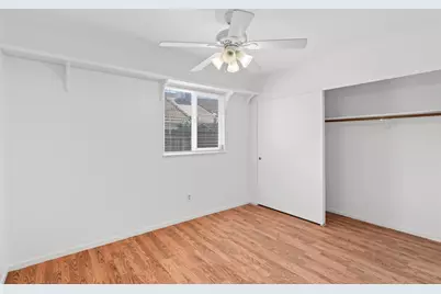 1541 W Kavanagh Avenue, Tracy, CA 95376 - Photo 17