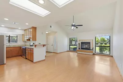 3706 Gold Creek Lane, Sacramento, CA 95827 - Photo 9