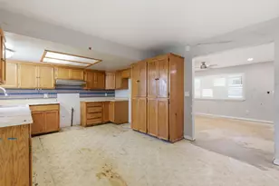 716 Aspen Dr, Yuba City, CA 95991 - Photo 11