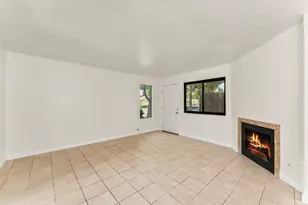 7003 Village Green Dr, Stockton, CA 95210 - Photo 11