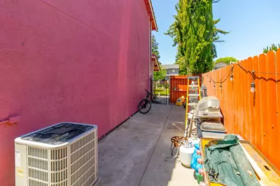 3904 Zakessian Court, Modesto, CA 95337 - Photo 31