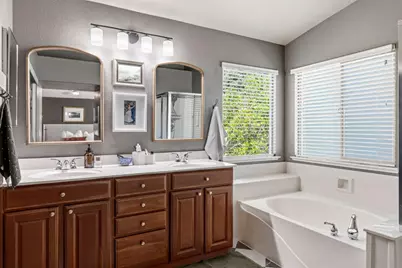 1924 Saint Patrick Way, Roseville, CA 95747 - Photo 51