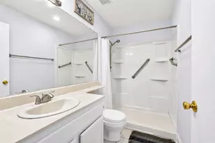 8889 Harvest Hill Way, Elk Grove, CA 95624 - Photo 13