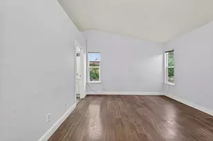 8889 Harvest Hill Way, Elk Grove, CA 95624 - Photo 11