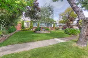 115 Alta Vista Ave, Roseville, CA 95678 - Photo 3