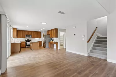 8691 Territorial Way, Elk Grove, CA 95624 - Photo 7