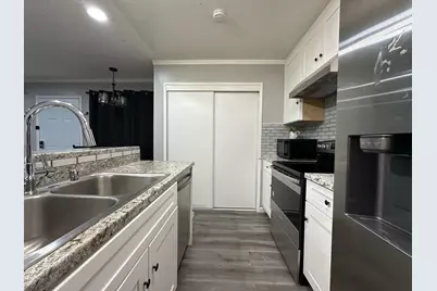 7392 Franklin Boulevard #1, Sacramento, CA 95823 - Photo 9
