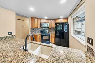 7537 Pomerol Ln, Citrus Heights, CA 95621 - Photo 13