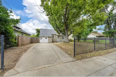 3952 28th Street, Sacramento, CA 95820 - Photo 3