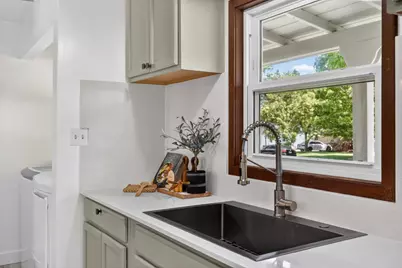 1515 Los Molinos Way, Sacramento, CA 95864 - Photo 19