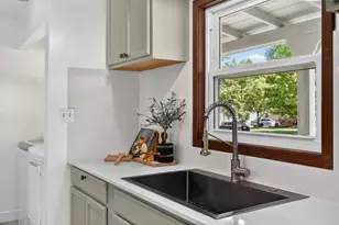 1515 Los Molinos Way, Sacramento, CA 95864 - Photo 19