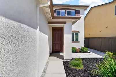 7249 Robins Cove Drive, Stockton, CA 95219 - Photo 5