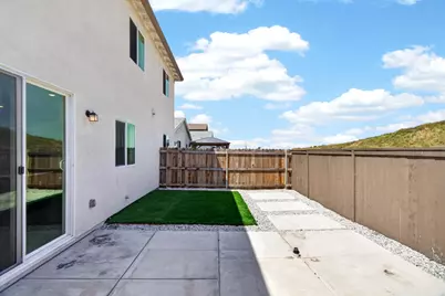 7249 Robins Cove Drive, Stockton, CA 95219 - Photo 23