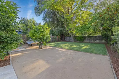 2433 Albany Avenue, Davis, CA 95618 - Photo 25