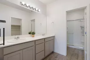 1335 S Kestrel Ln, Stockton, CA 95215 - Photo 29