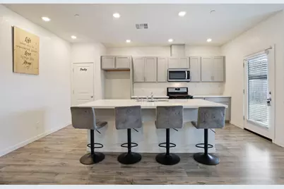1335 S Kestrel Lane, Stockton, CA 95215 - Photo 19