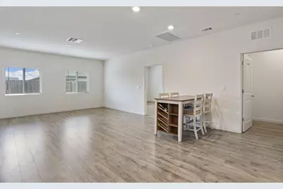 1335 S Kestrel Lane, Stockton, CA 95215 - Photo 13