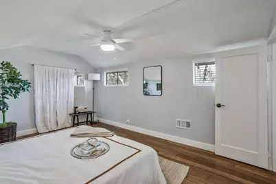 2715 57th Street, Sacramento, CA 95817 - Photo 31