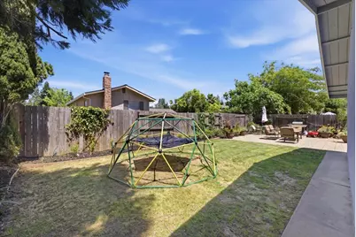 8465 Cortadera Drive, Orangevale, CA 95662 - Photo 33
