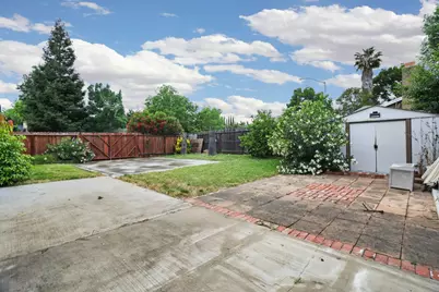 2401 Claridge Lane, Stockton, CA 95210 - Photo 29
